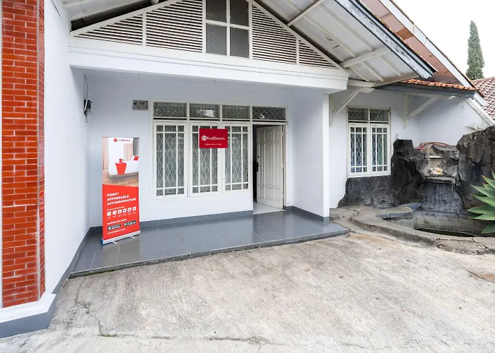 RedDoorz Syariah near RSUD Cimacan Bogor