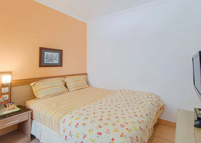 Applewood B&B Bogor